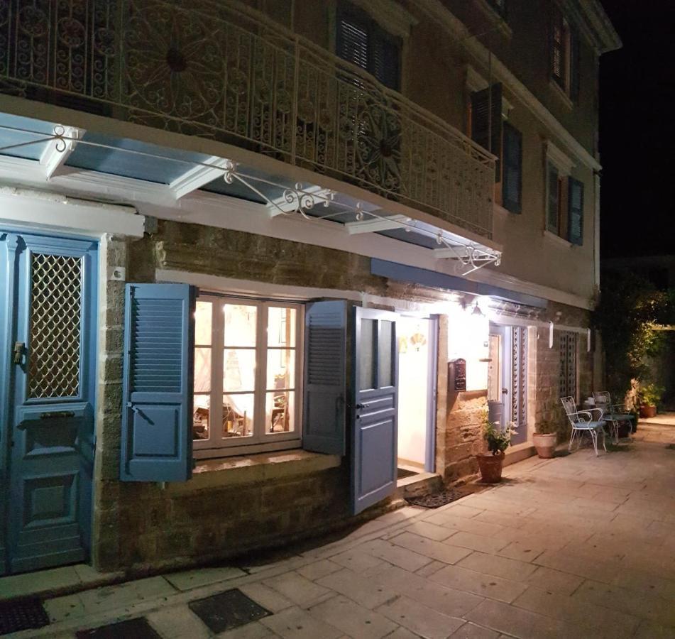 Arxontiko Studio Α3 Hotel Lefkada Town Exterior photo